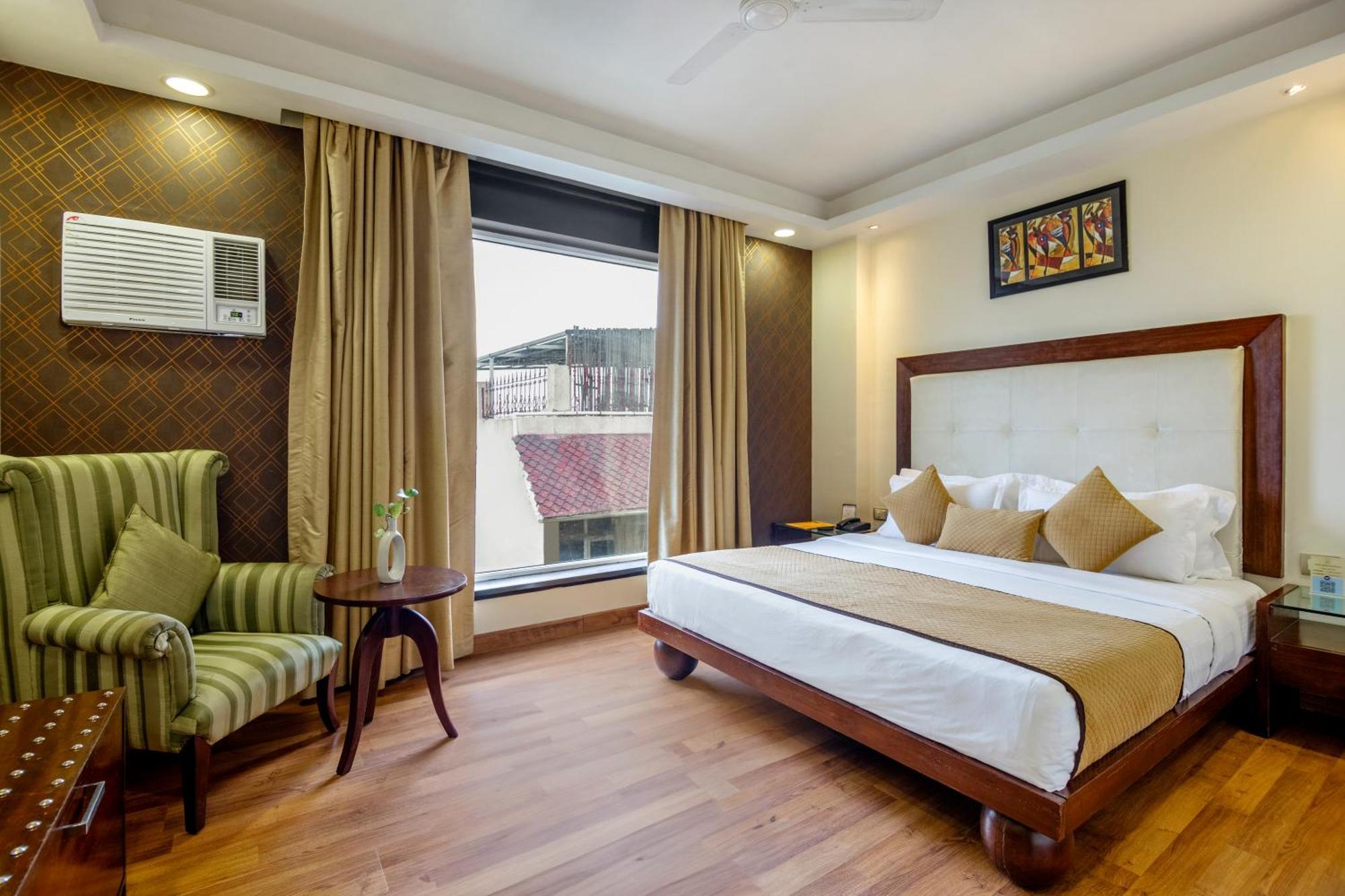 The Grand Orion - Kailash Colony Нью-Дели Экстерьер фото